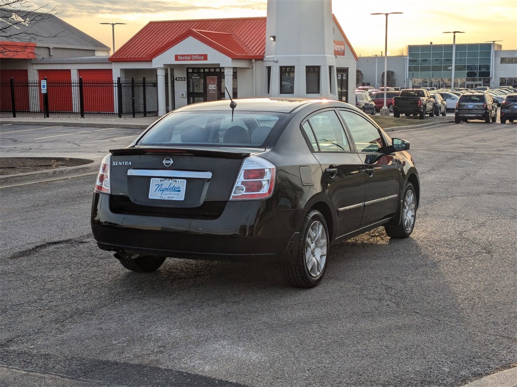 2011 Nissan Sentra 2.0 S 4