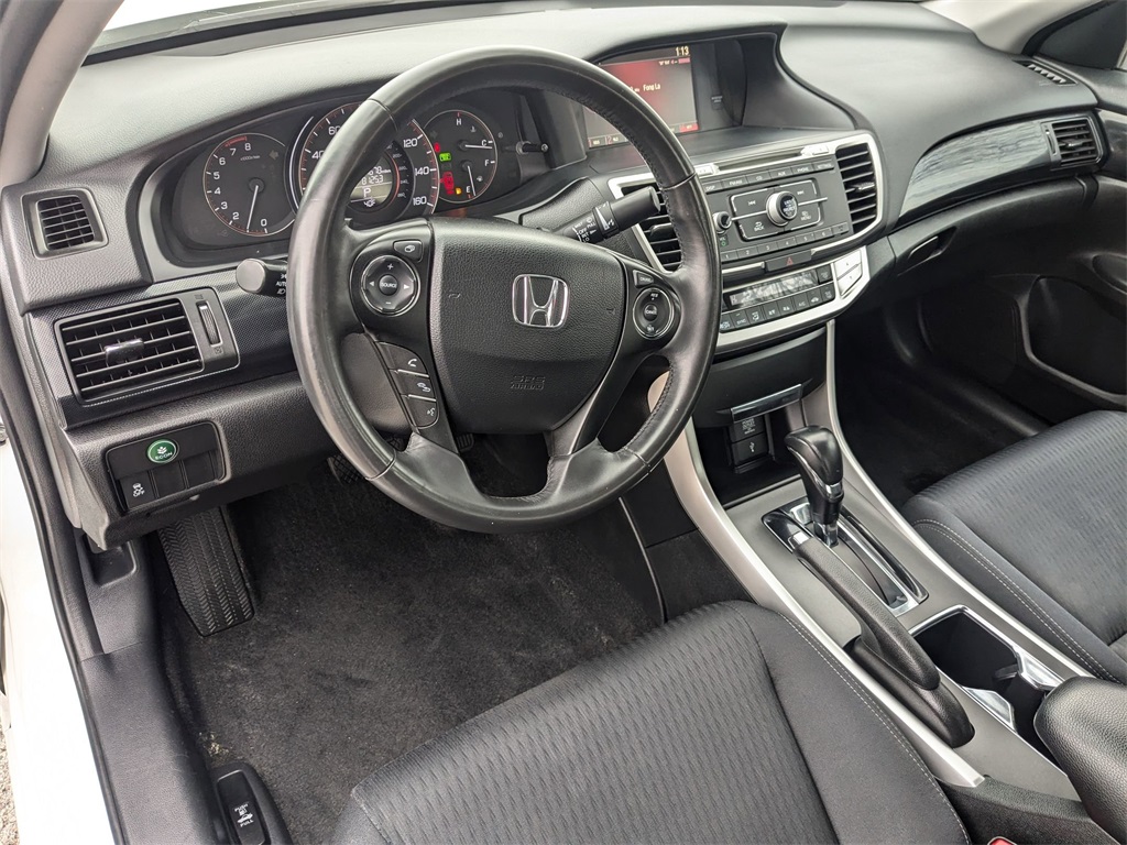 2015 Honda Accord Sport 13