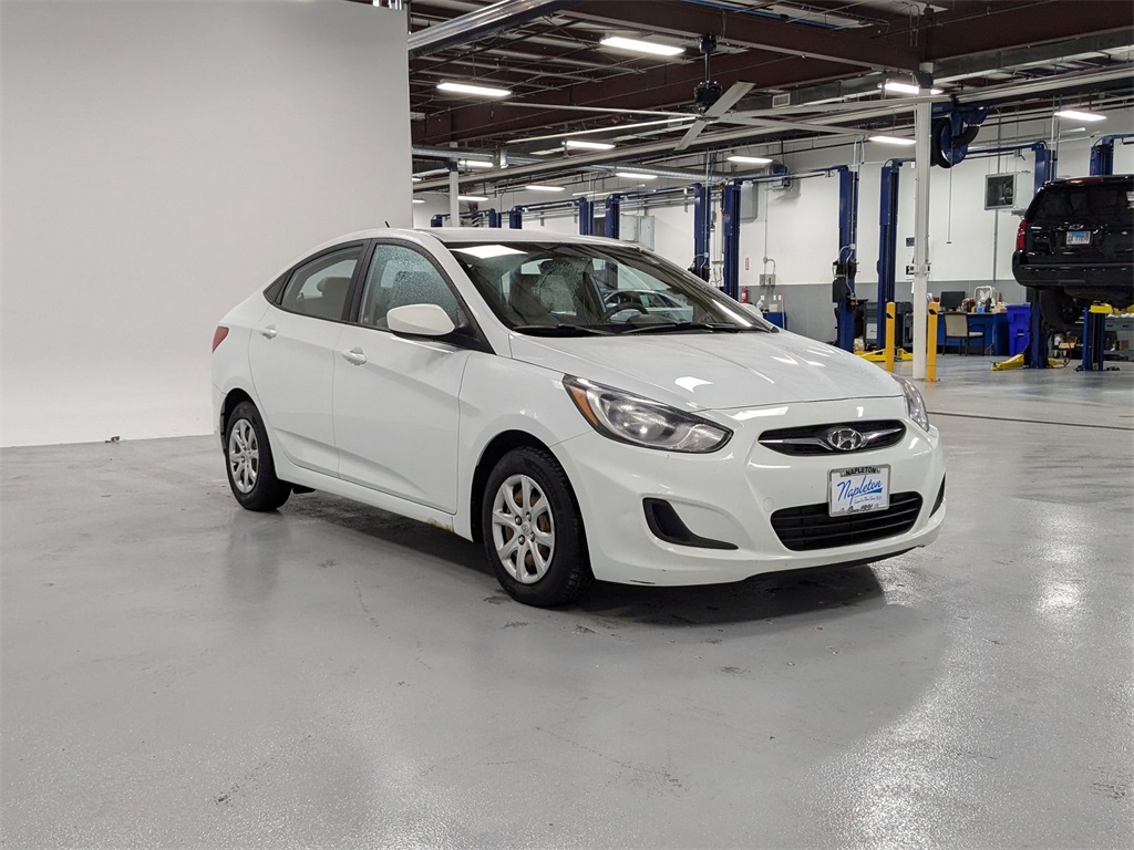 2014 Hyundai Accent GLS 5