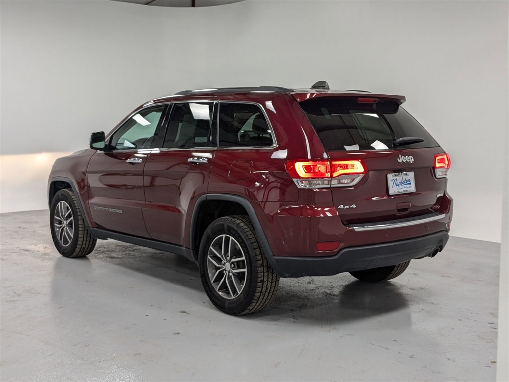 2017 Jeep Grand Cherokee Limited 3