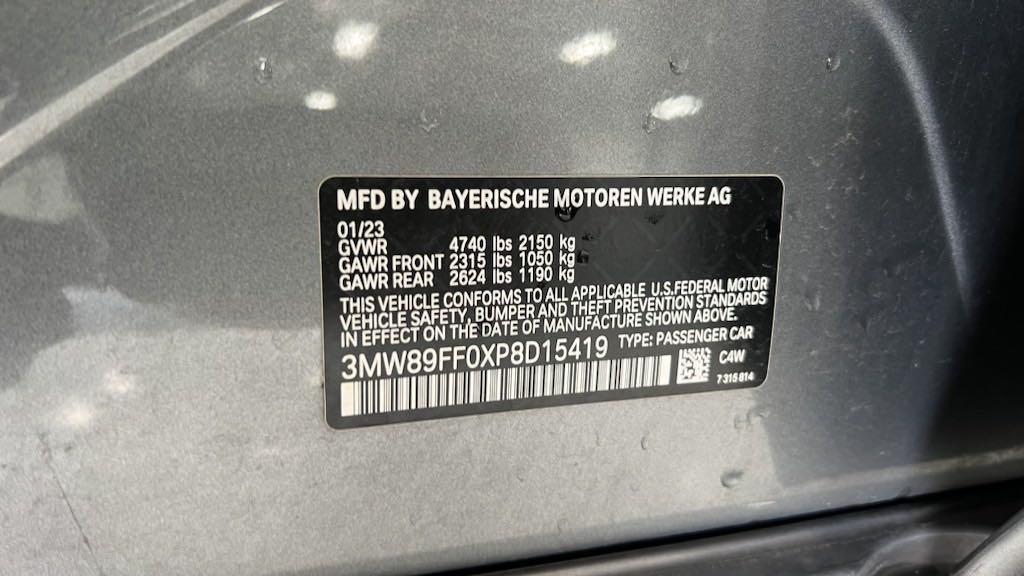 2023 BMW 3 Series 330i xDrive 33