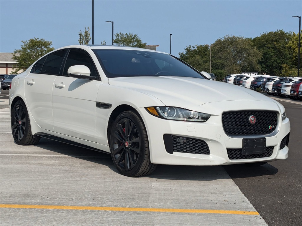 2018 Jaguar XE S 3