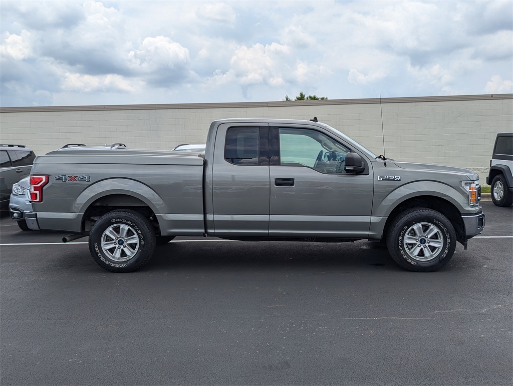 2019 Ford F-150 XLT 4