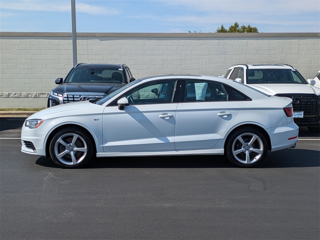 2016 Audi A3 2.0T Premium 8