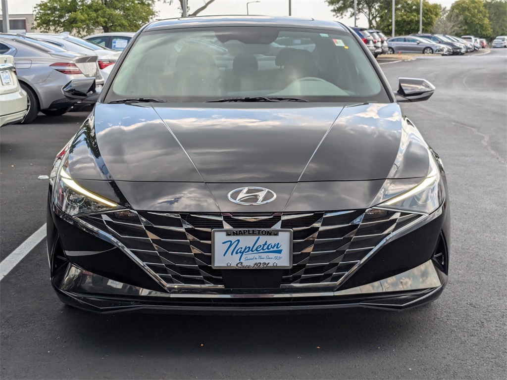 2022 Hyundai Elantra SEL 2