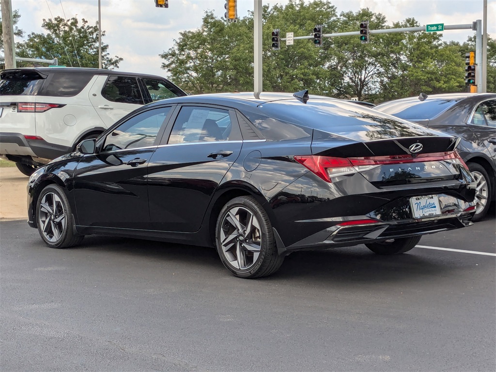 2022 Hyundai Elantra SEL 7