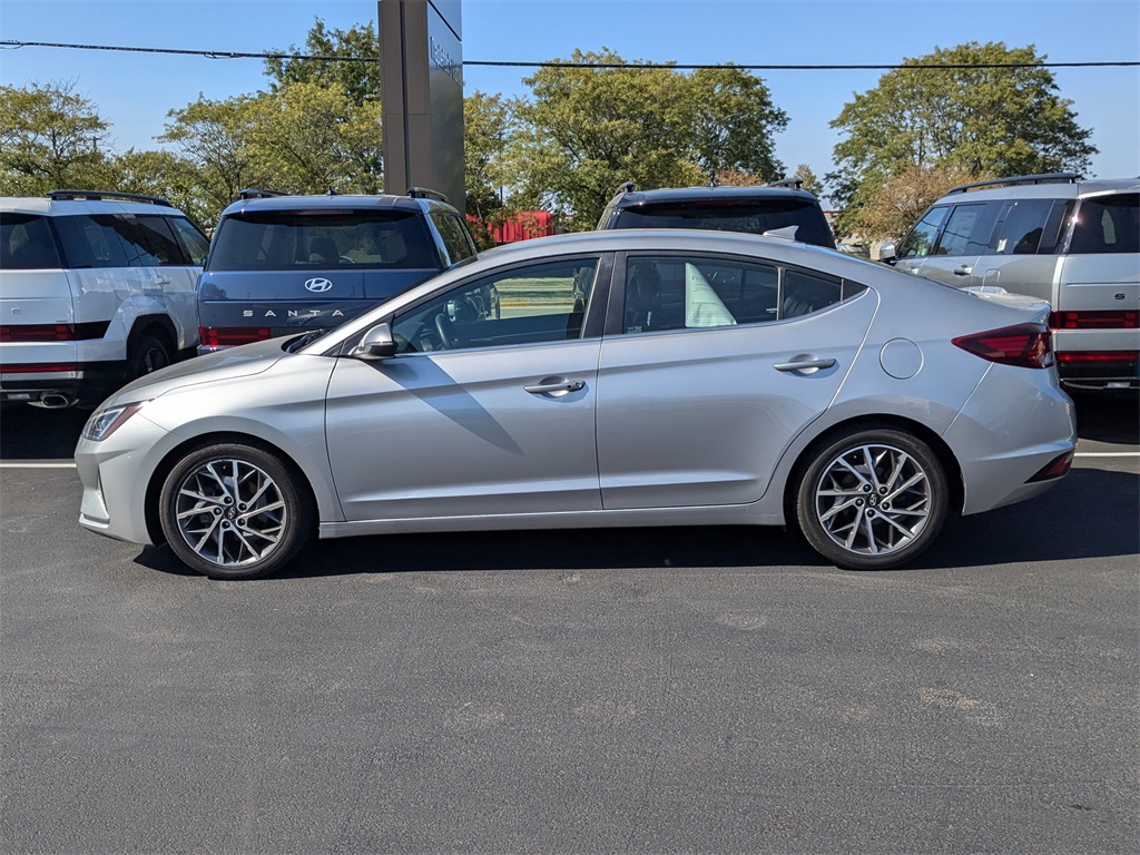 2020 Hyundai Elantra Limited 8