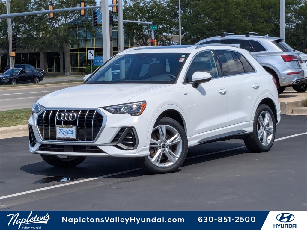 2021 Audi Q3 Premium 1