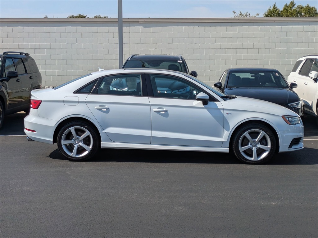 2016 Audi A3 2.0T Premium 4