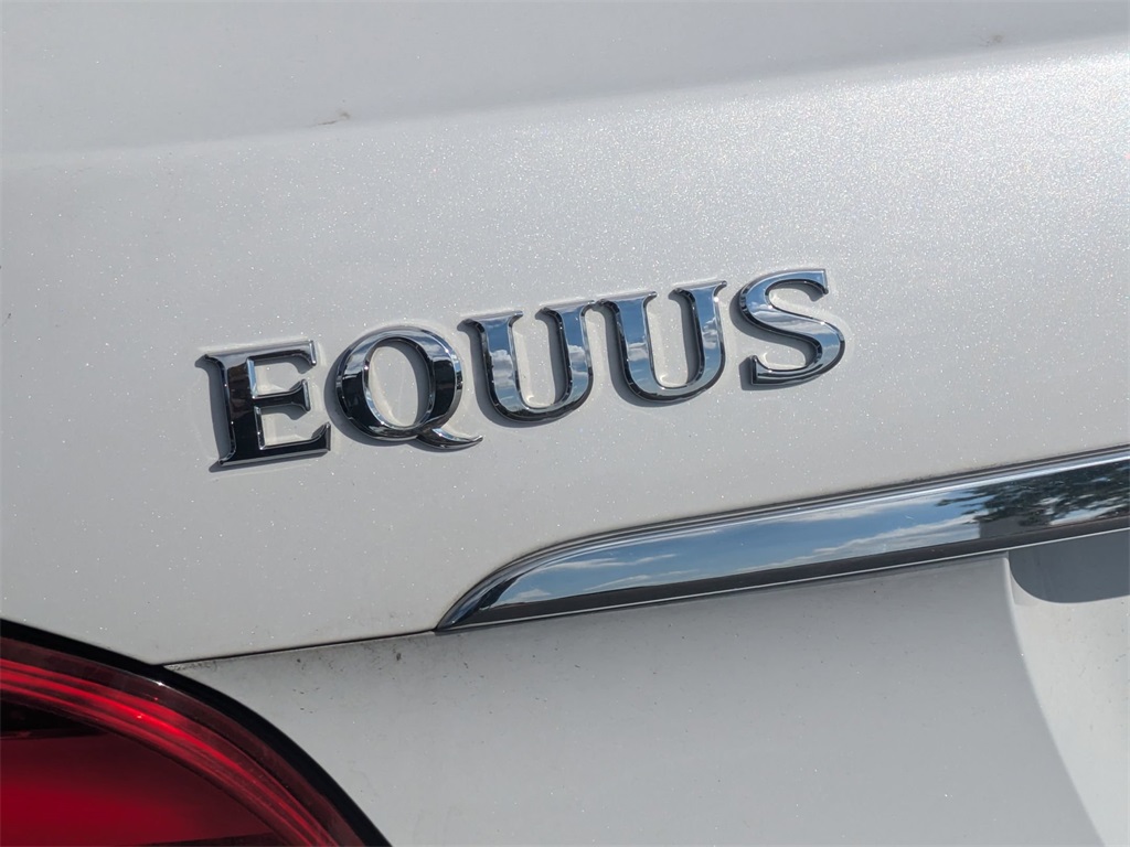 2014 Hyundai Equus Signature 23