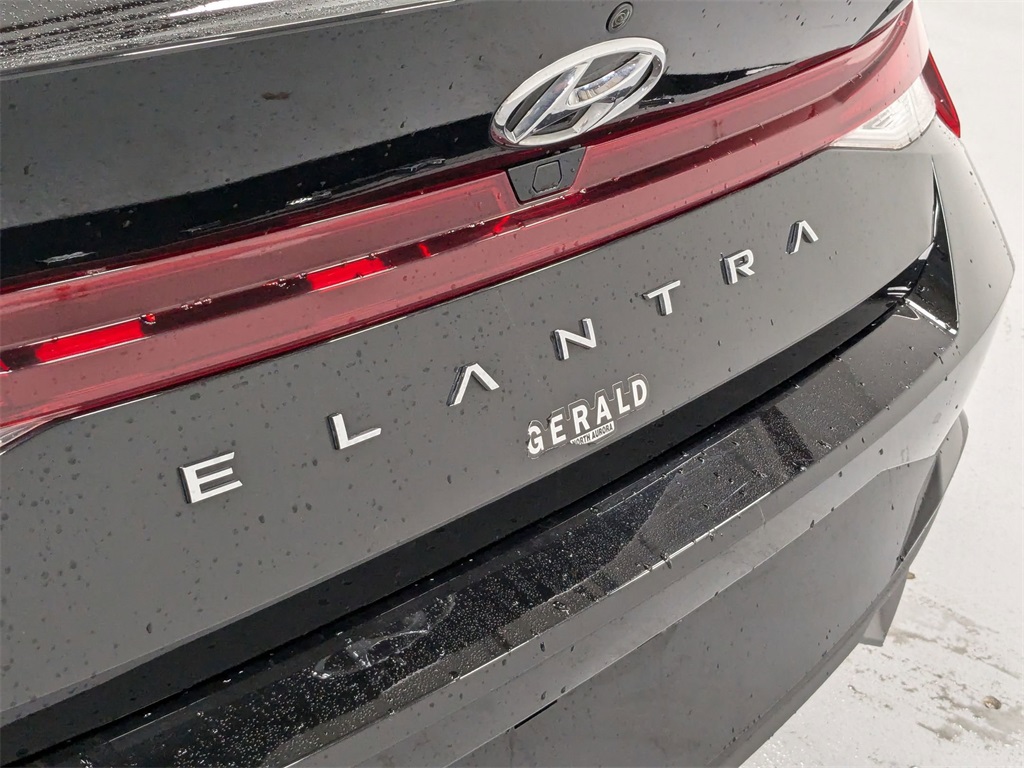 2021 Hyundai Elantra SEL 7