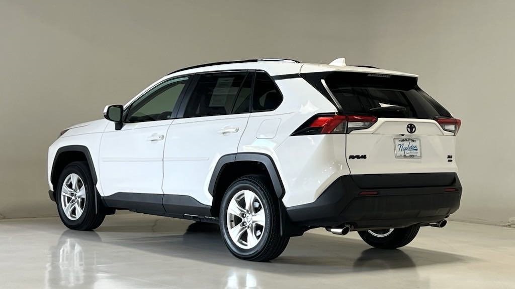 2021 Toyota RAV4 XLE 4