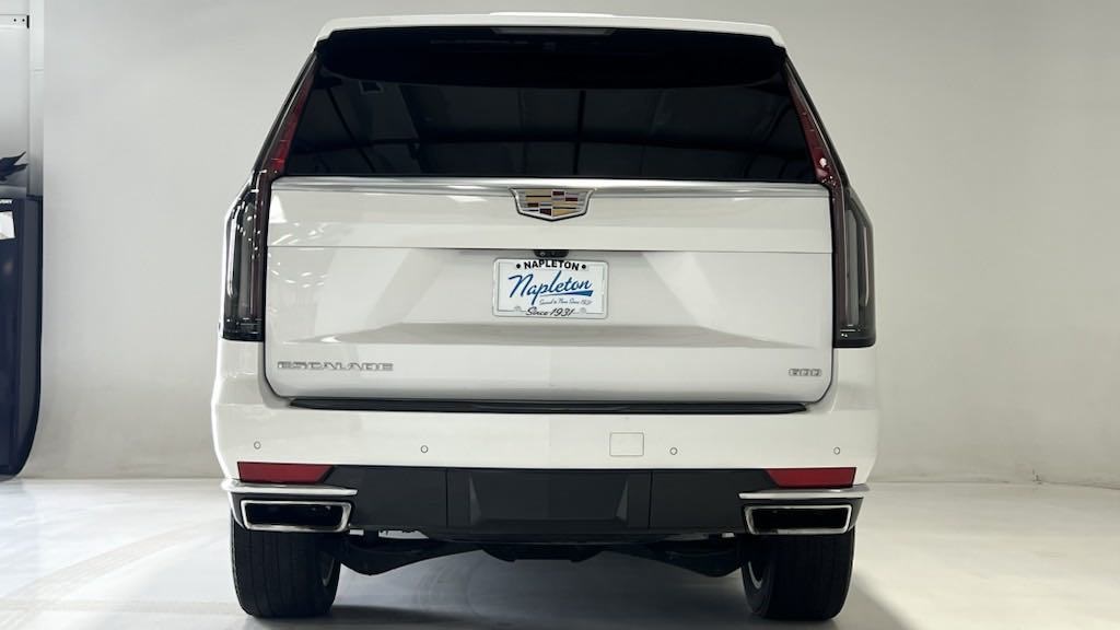 2021 Cadillac Escalade Premium Luxury 5