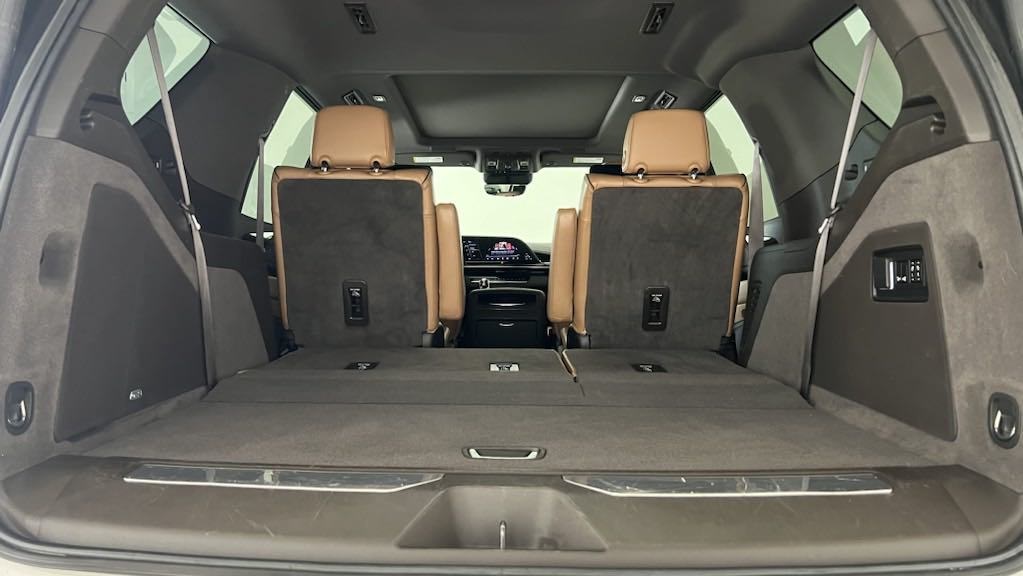 2021 Cadillac Escalade Premium Luxury 41