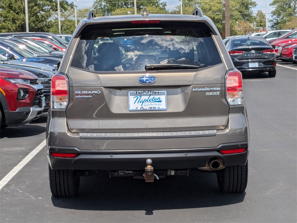 2017 Subaru Forester 2.5i Touring 6