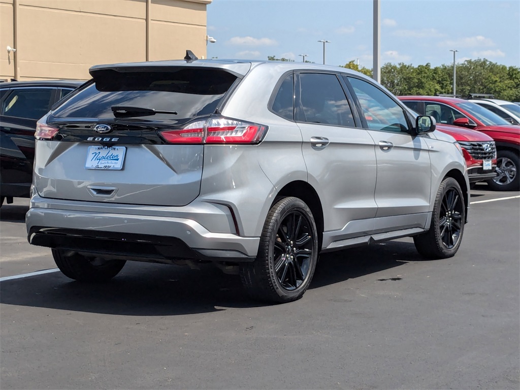 2022 Ford Edge SEL 5