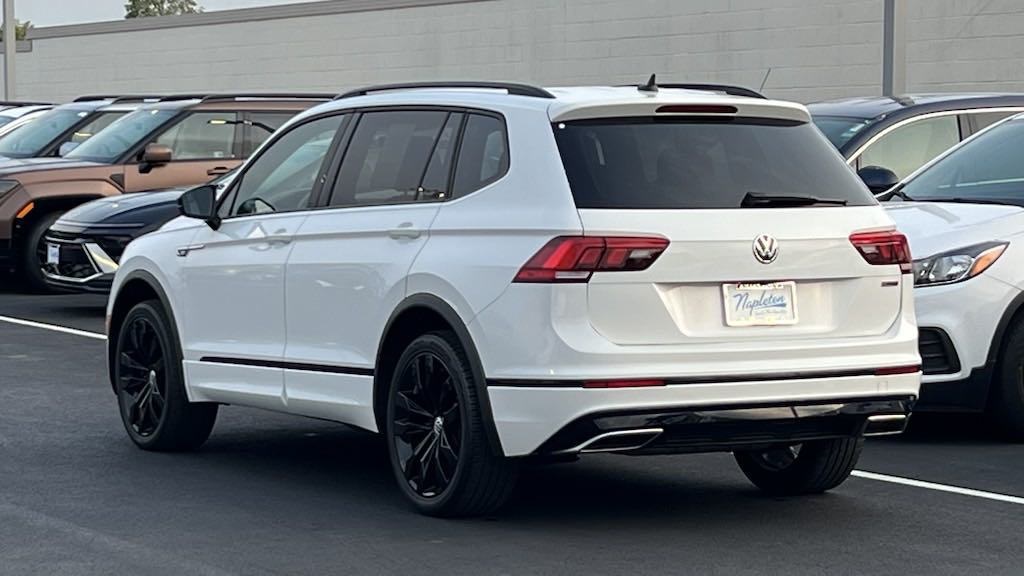 2021 Volkswagen Tiguan 2.0T SE R-Line Black 4