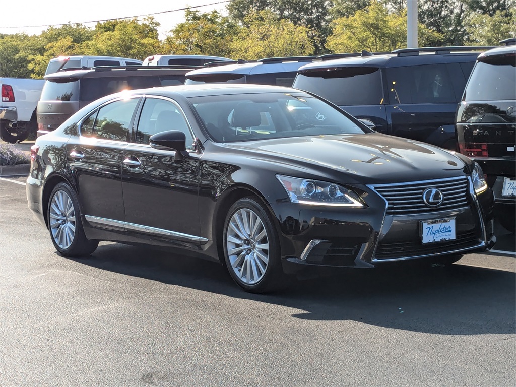 2017 Lexus LS 460 3