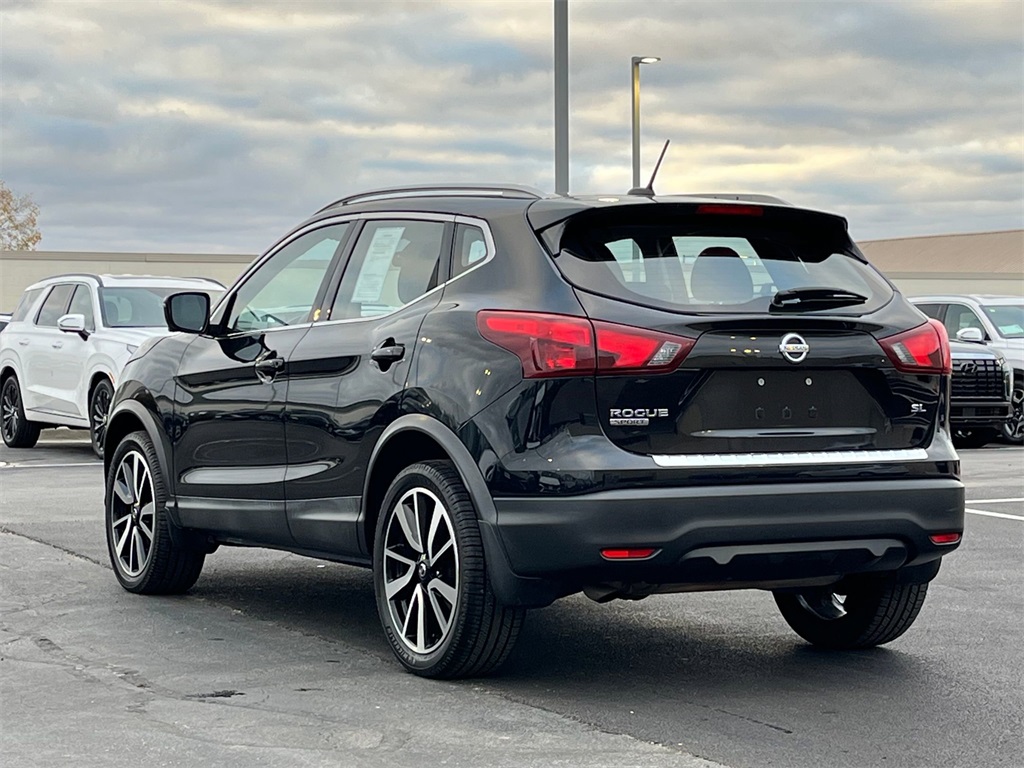 2018 Nissan Rogue Sport SL 3