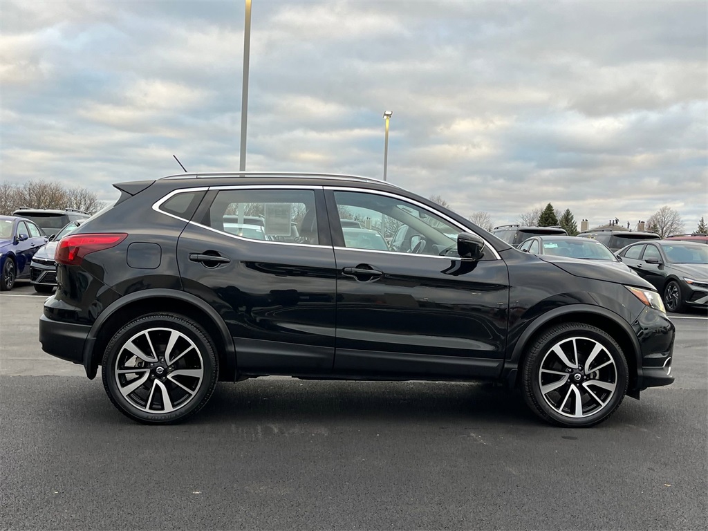 2018 Nissan Rogue Sport SL 6