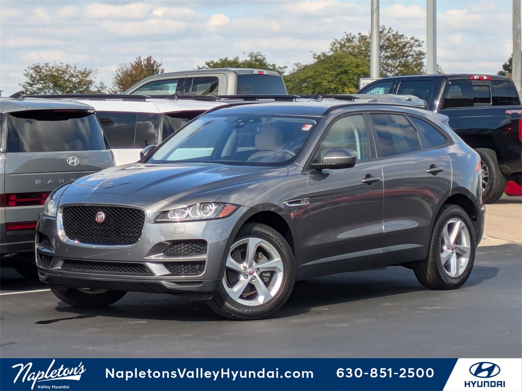 2018 Jaguar F-PACE 25t Premium 1