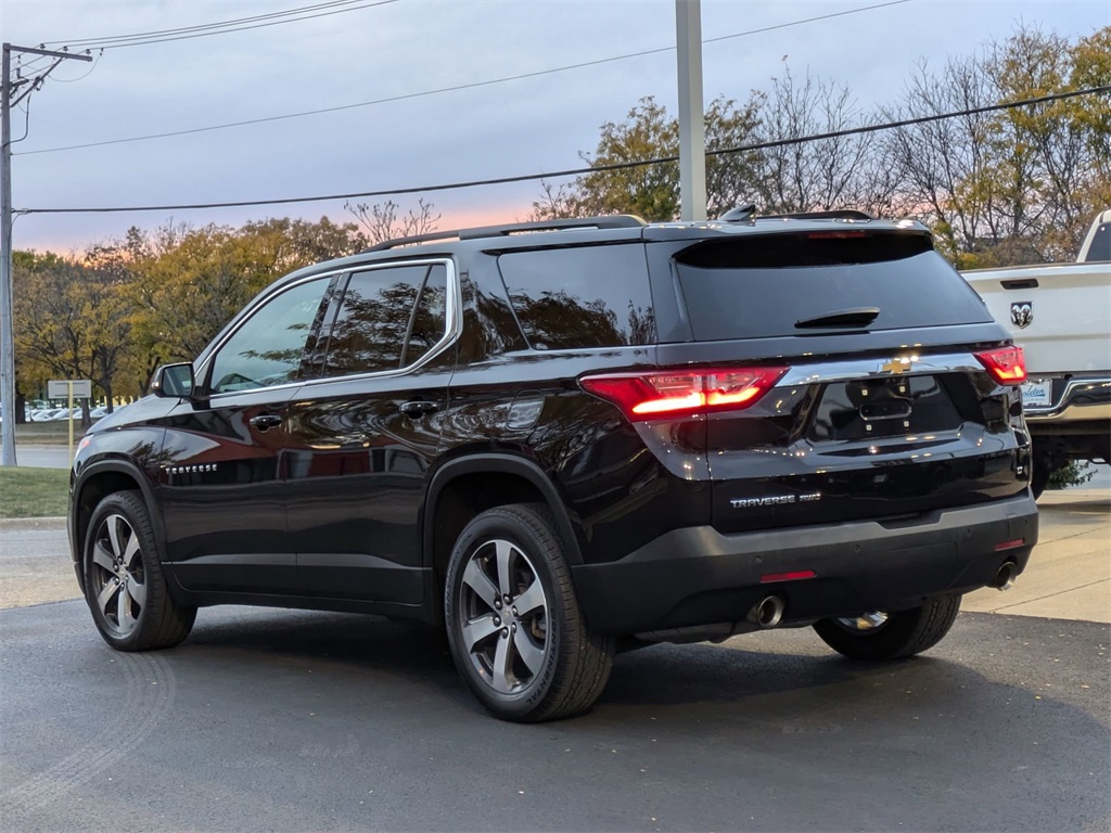 2021 Chevrolet Traverse LT Leather 3