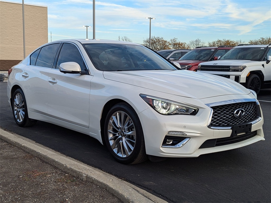 2021 INFINITI Q50 3.0t LUXE 7