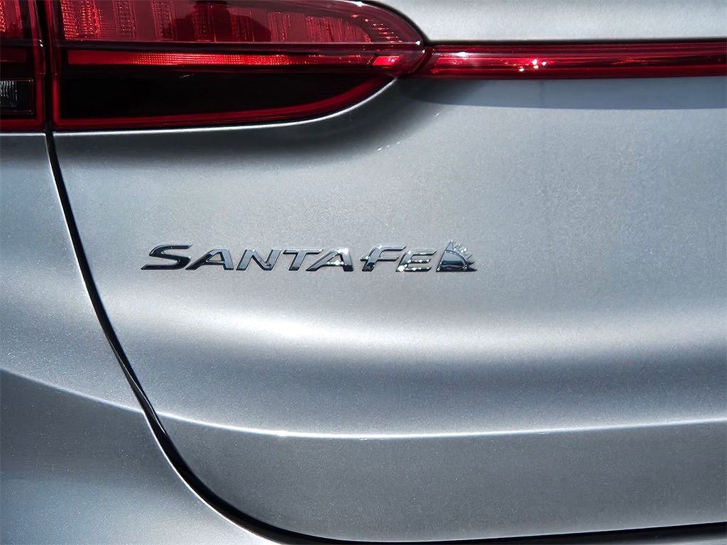 2022 Hyundai Santa Fe SEL 7