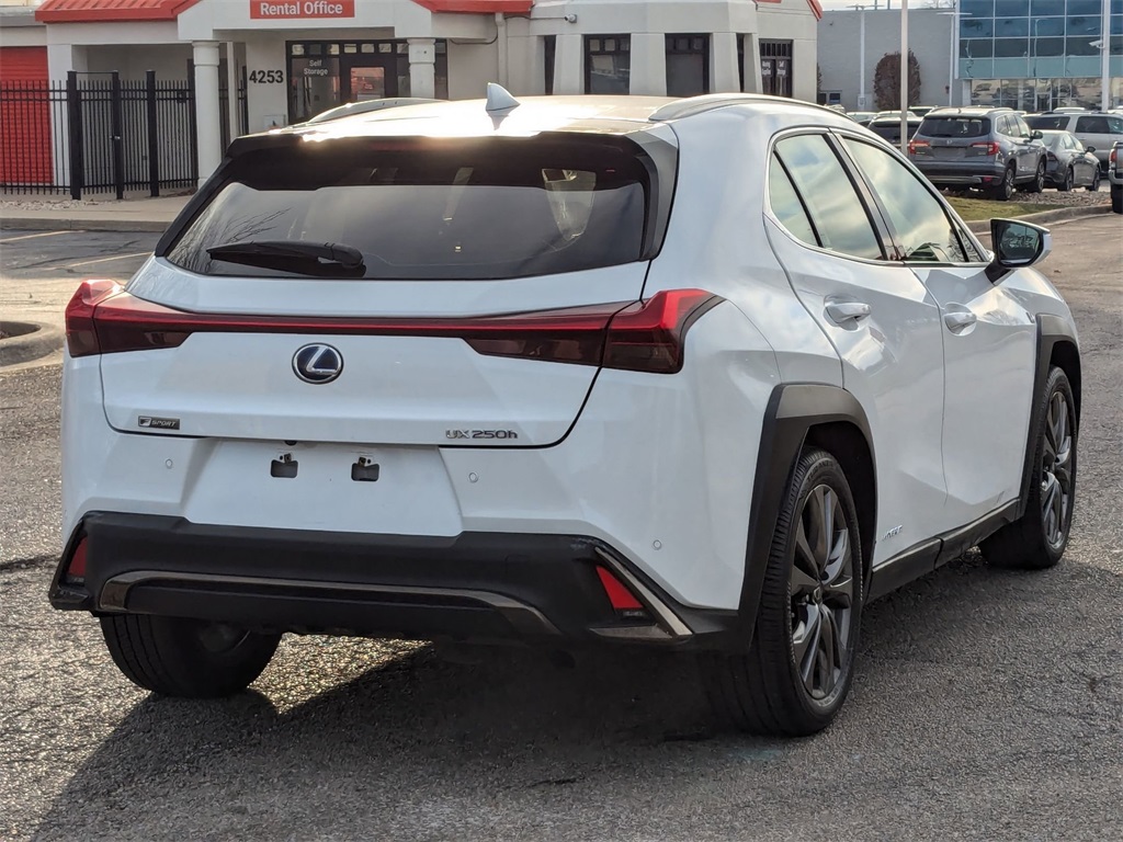 2020 Lexus UX 250h F SPORT 4