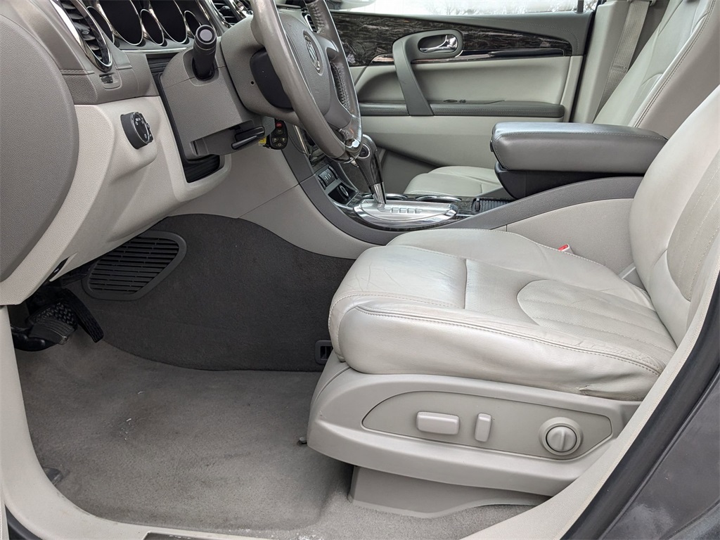 2014 Buick Enclave Leather Group 12