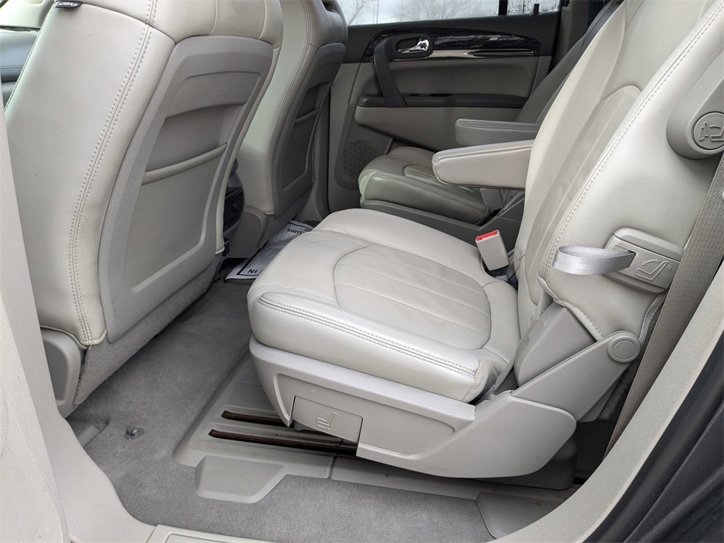 2014 Buick Enclave Leather Group 23