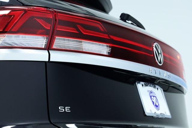2024 Volkswagen Atlas Cross Sport 2.0T SE w/Technology 7