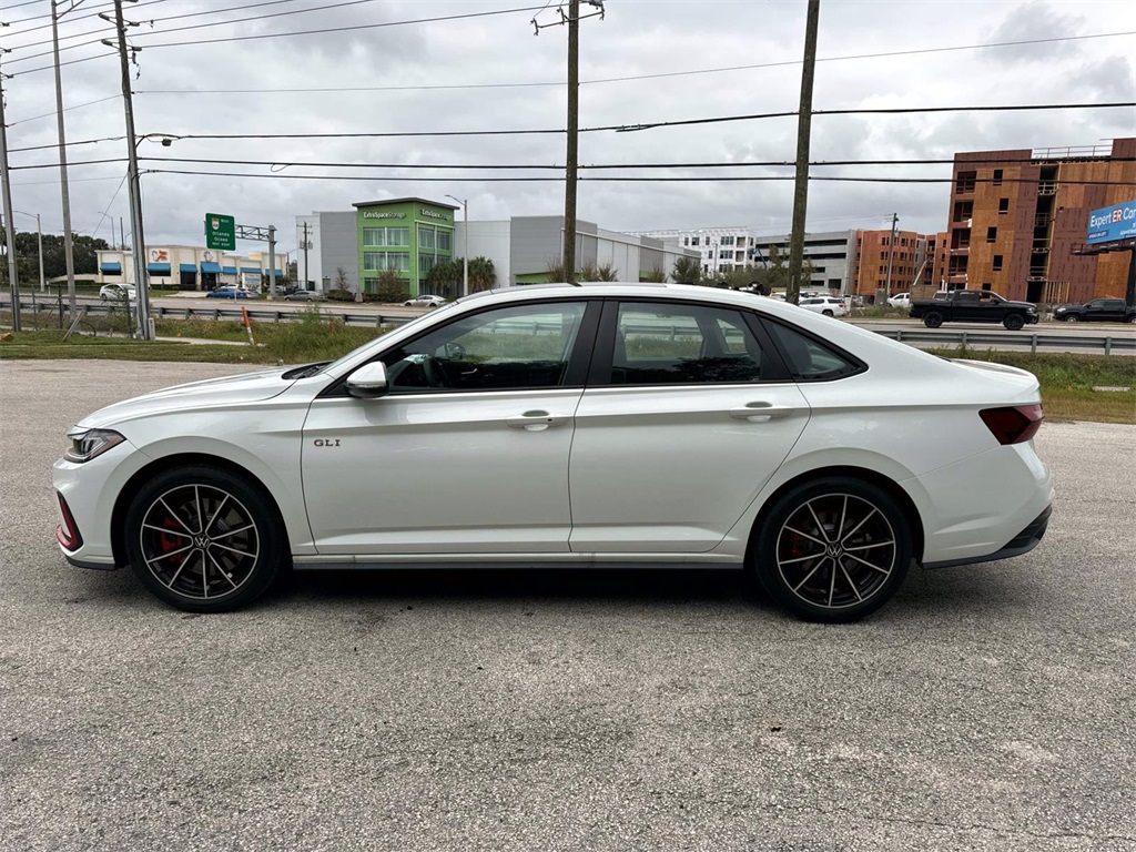 2025 Volkswagen Jetta GLI 2.0T Autobahn 6