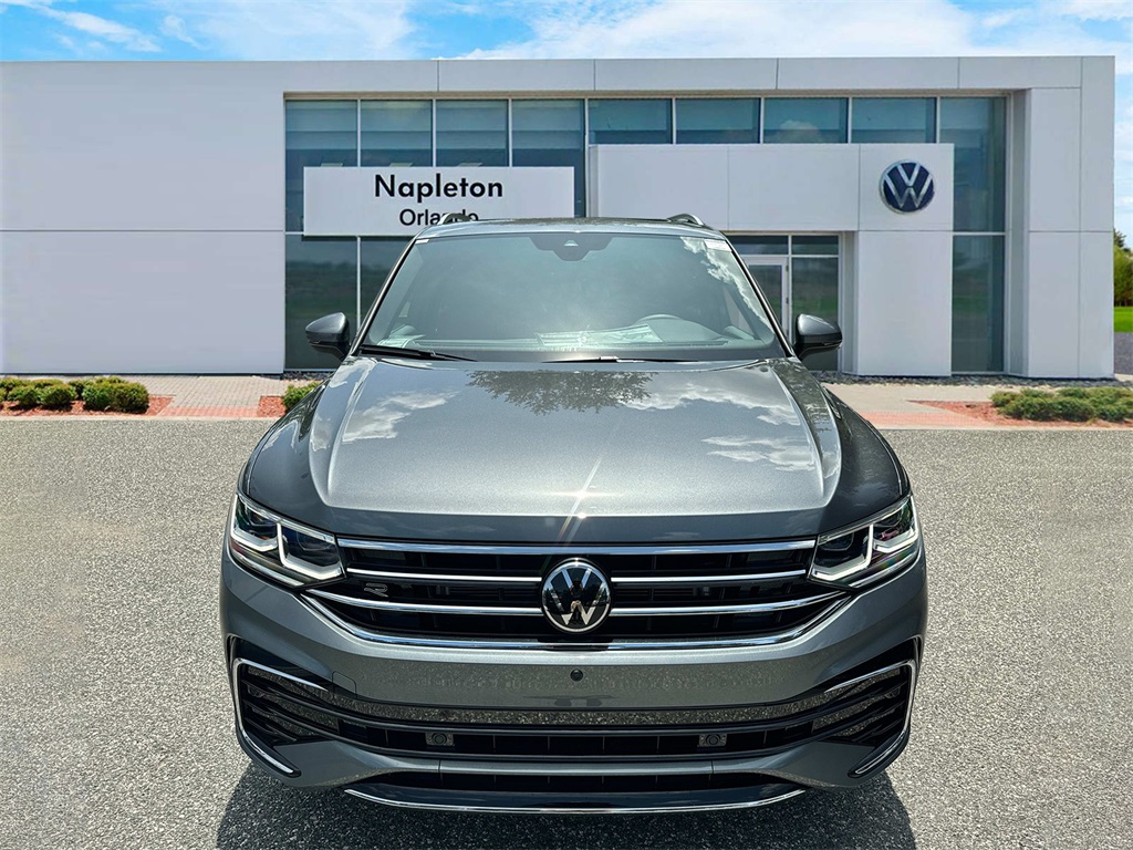 2024 Volkswagen Tiguan 2.0T SEL R-Line 3