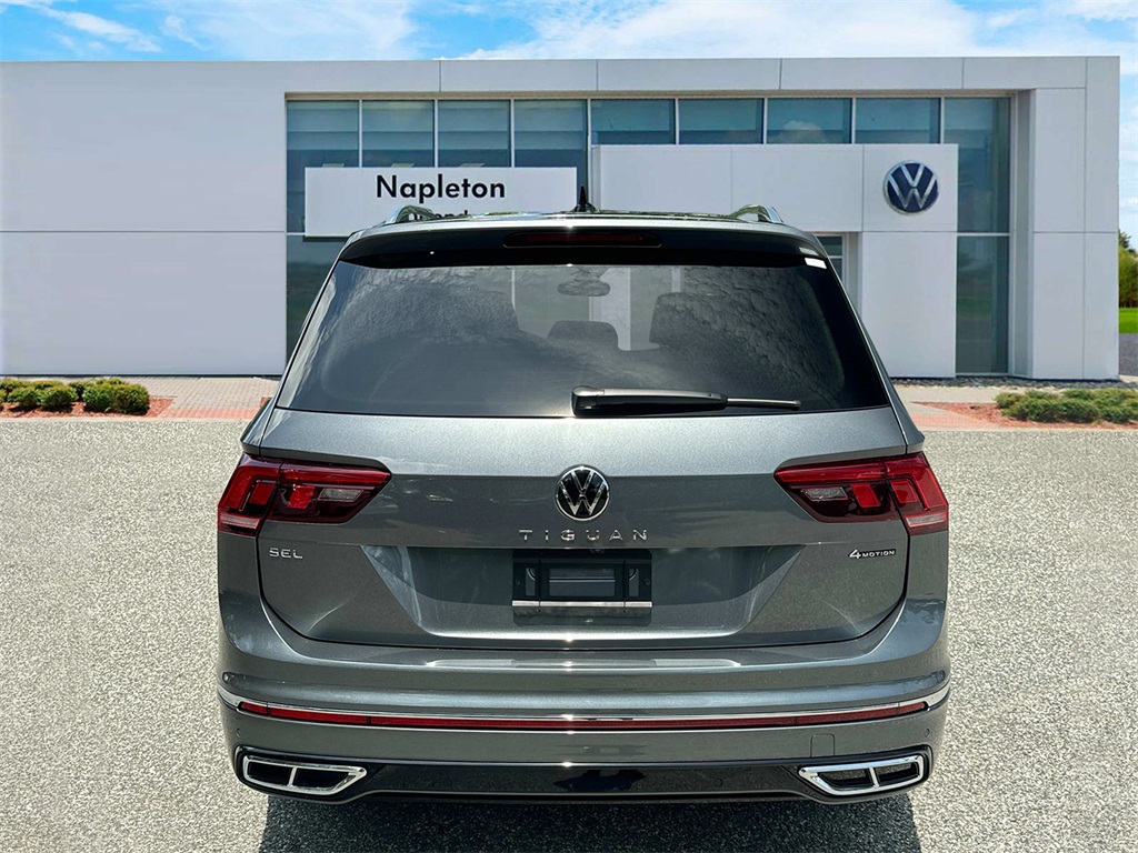 2024 Volkswagen Tiguan 2.0T SEL R-Line 8