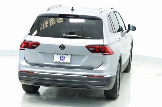 2024 Volkswagen Tiguan 2.0T SE 5