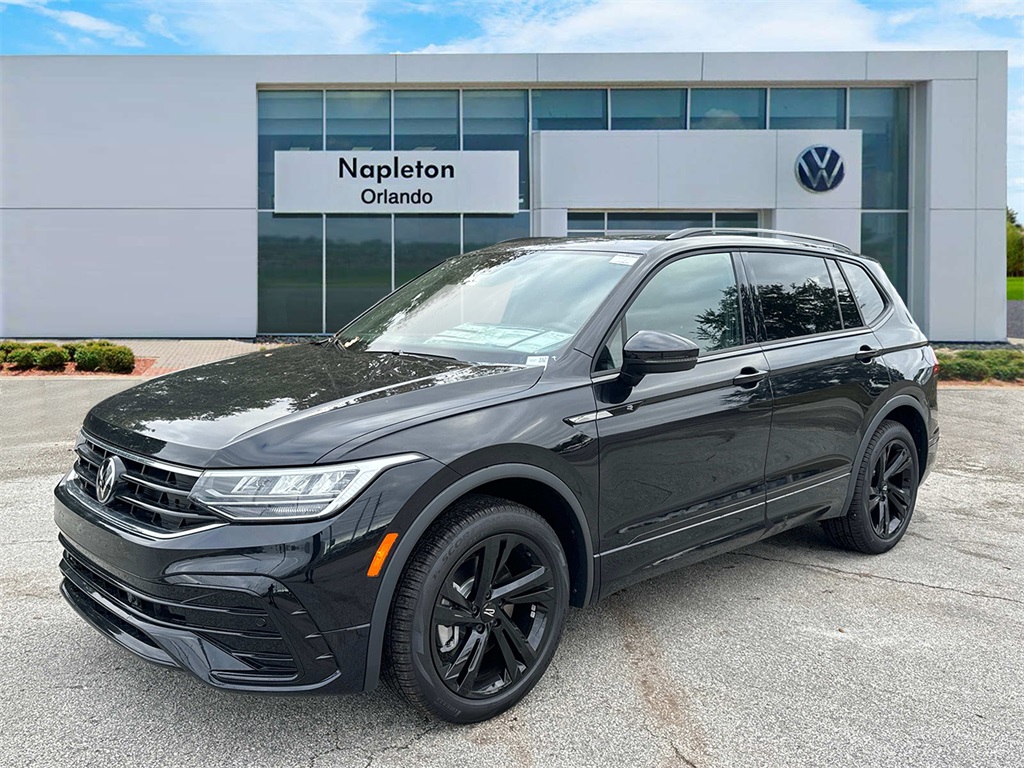 2024 Volkswagen Tiguan 2.0T SE R-Line Black 1