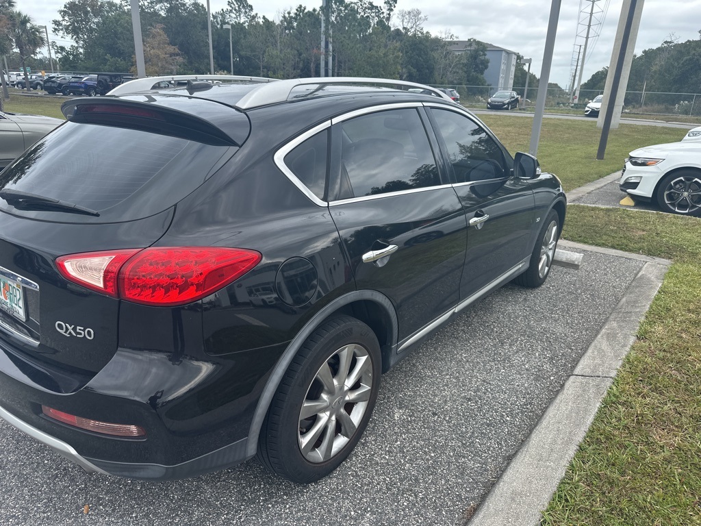 2017 INFINITI QX50 Base 16