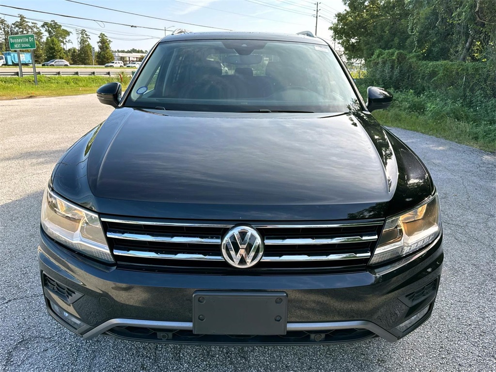 2021 Volkswagen Tiguan 2.0T SEL 3