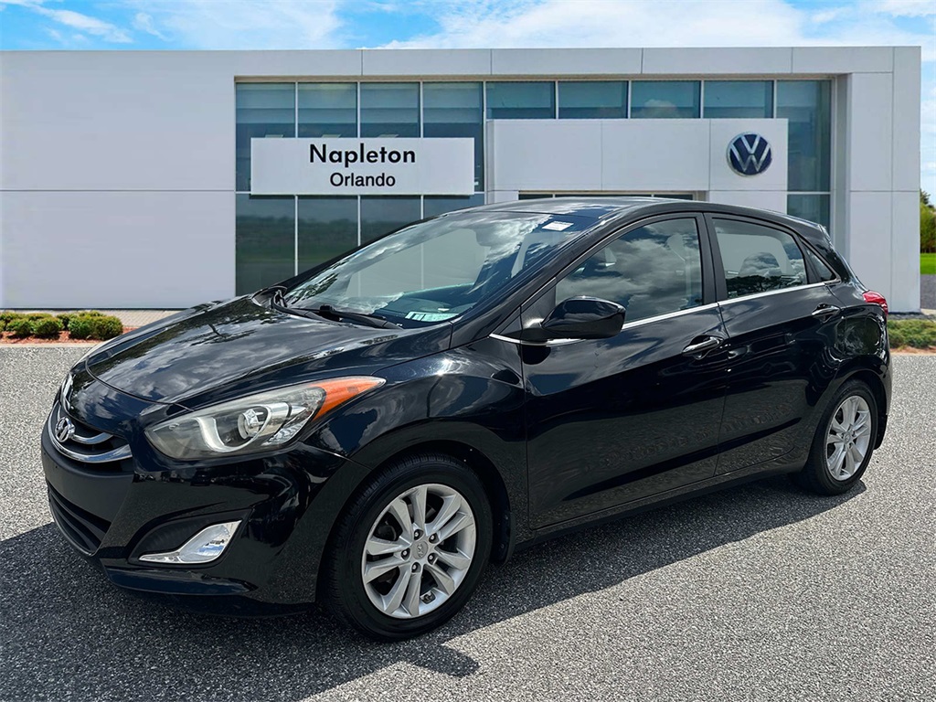 2013 Hyundai Elantra GT Base 1