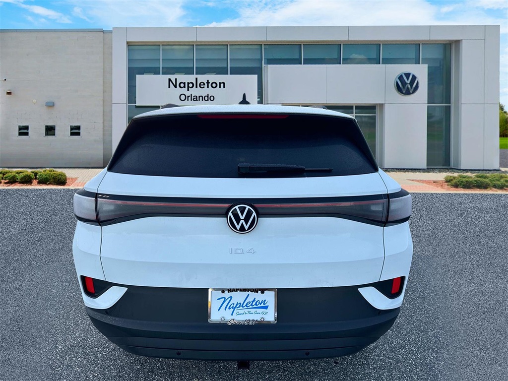 2023 Volkswagen ID.4 Pro 7