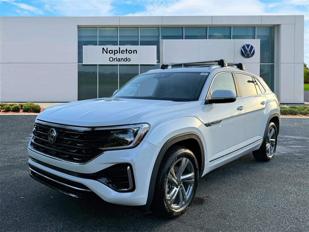 2024 Volkswagen Atlas Cross Sport 2.0T SEL R-Line 1