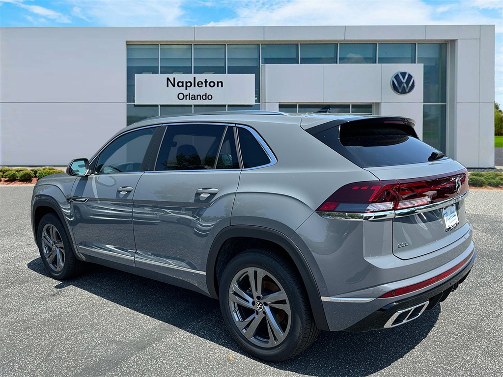 2024 Volkswagen Atlas Cross Sport 2.0T SEL R-Line 6