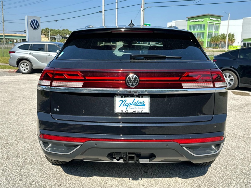 2024 Volkswagen Atlas Cross Sport 2.0T SE w/Technology 7