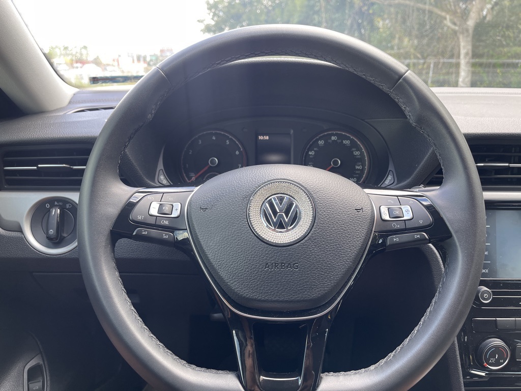 2021 Volkswagen Passat 2.0T S 7