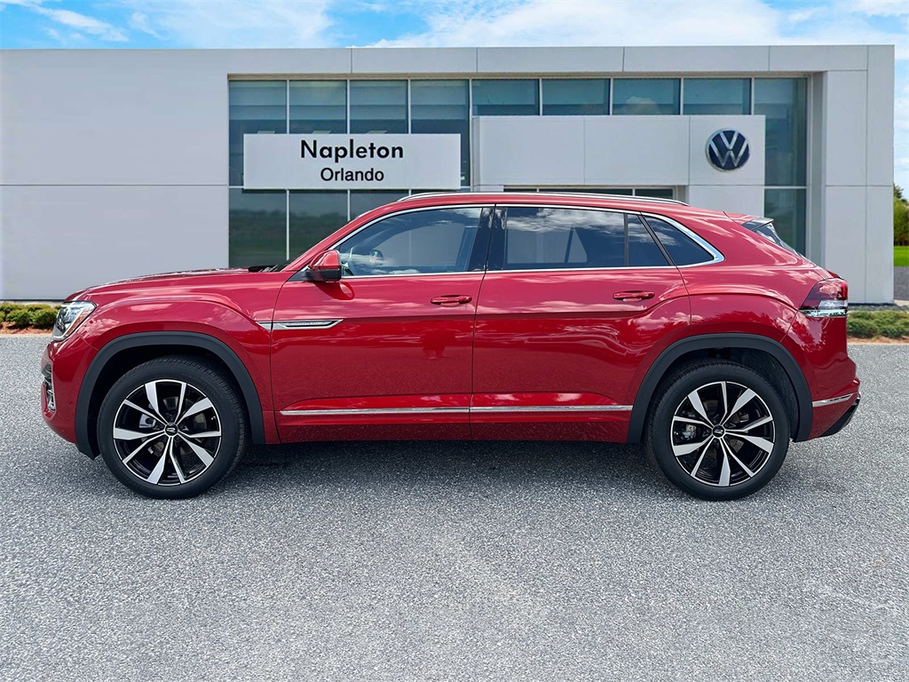 2024 Volkswagen Atlas Cross Sport 2.0T SEL Premium R-Line 4