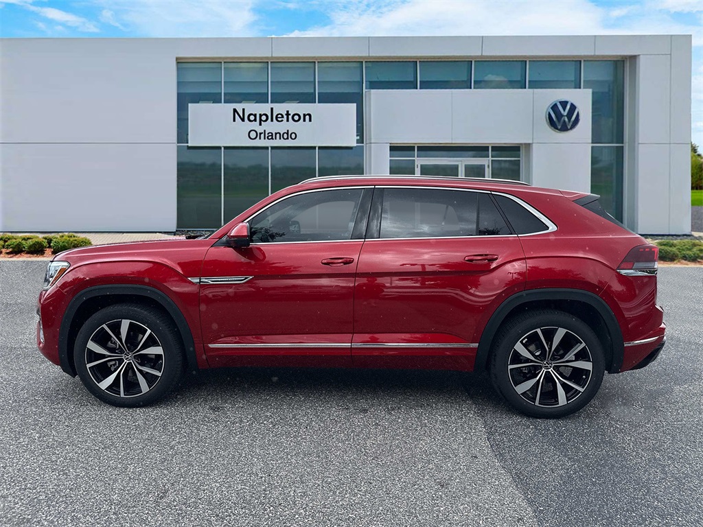 2024 Volkswagen Atlas Cross Sport 2.0T SEL Premium R-Line 4