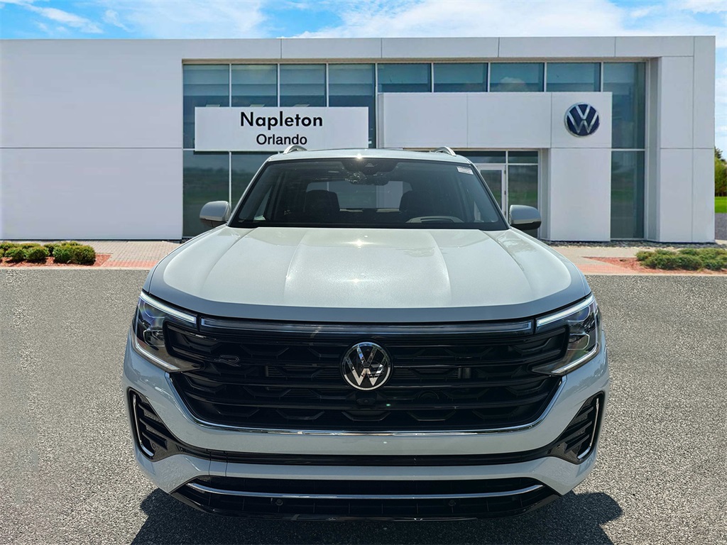 2024 Volkswagen Atlas 2.0T SEL Premium R-Line 3