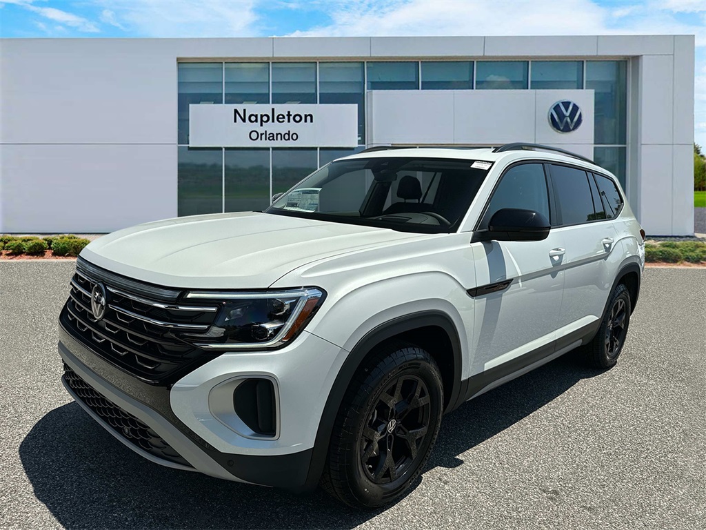 2024 Volkswagen Atlas 2.0T Peak Edition SEL 1