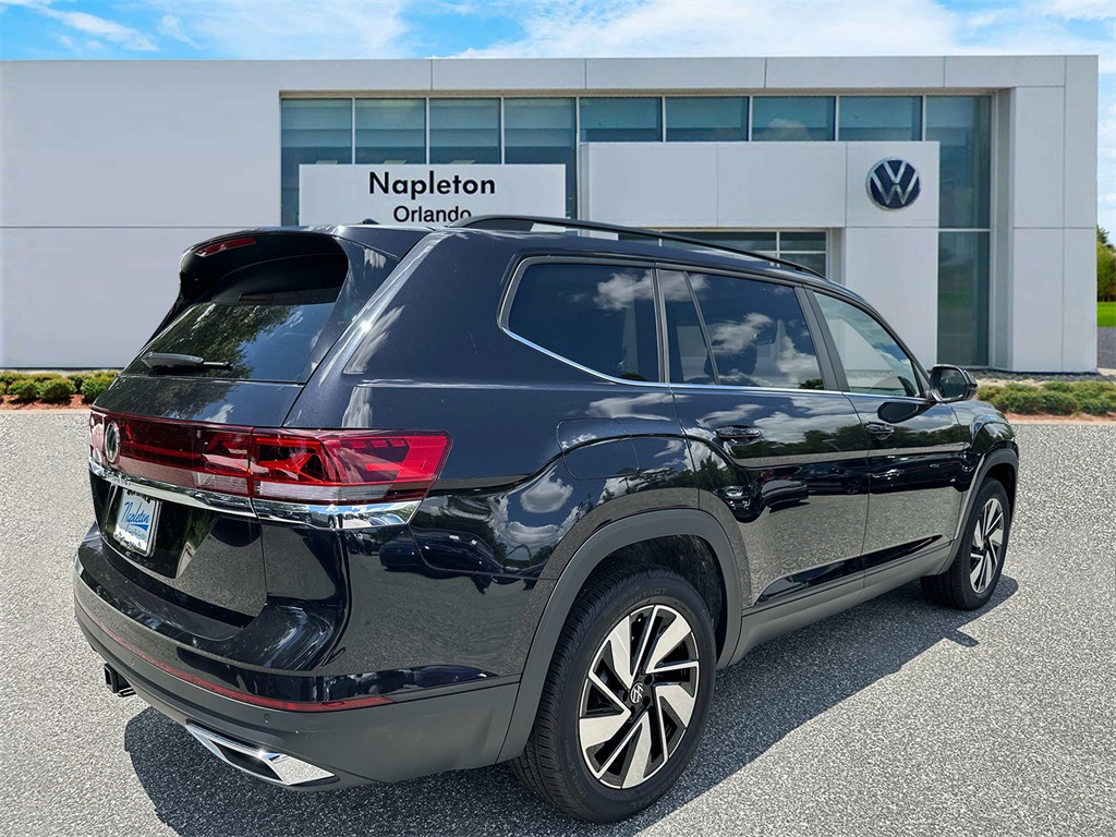 2024 Volkswagen Atlas 2.0T SE w/Technology 8